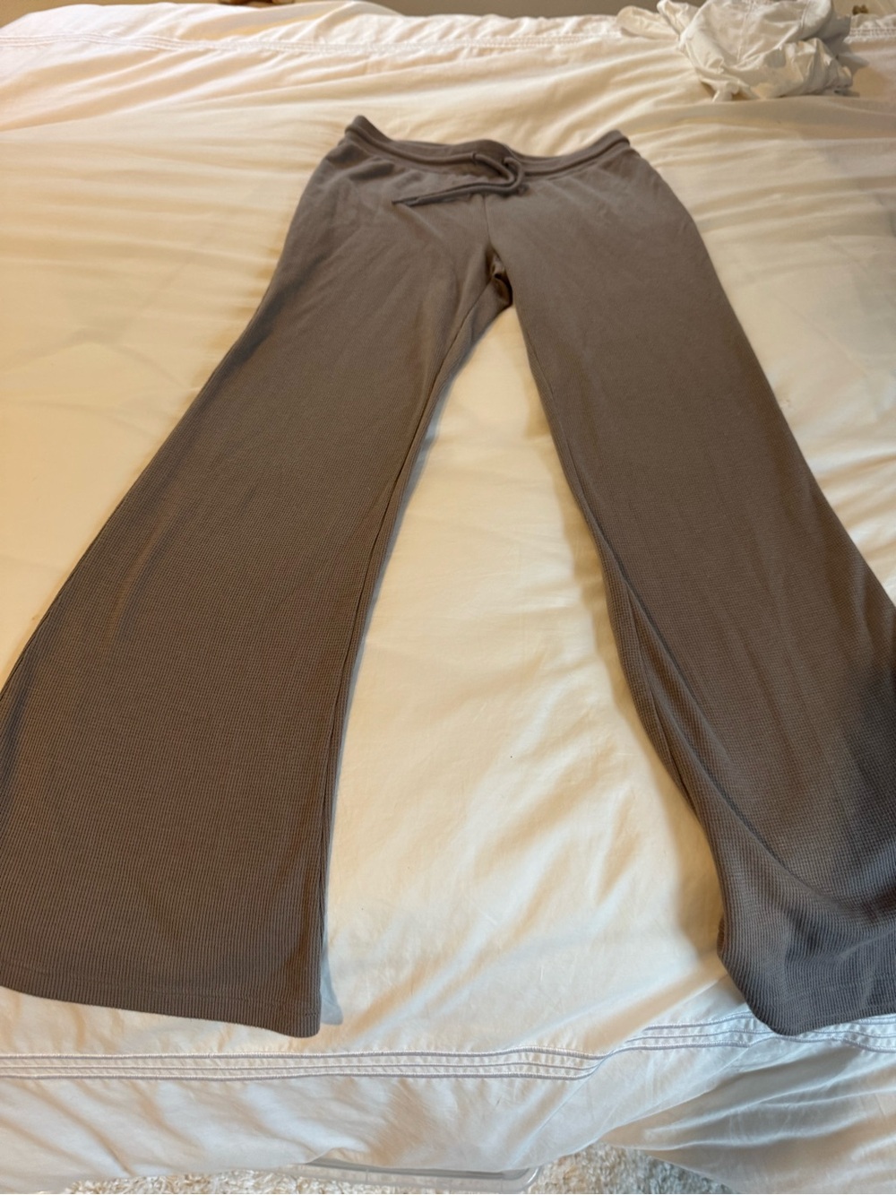 Aritzia Sunday Best Taupe Wide-Leg Lounge Pants